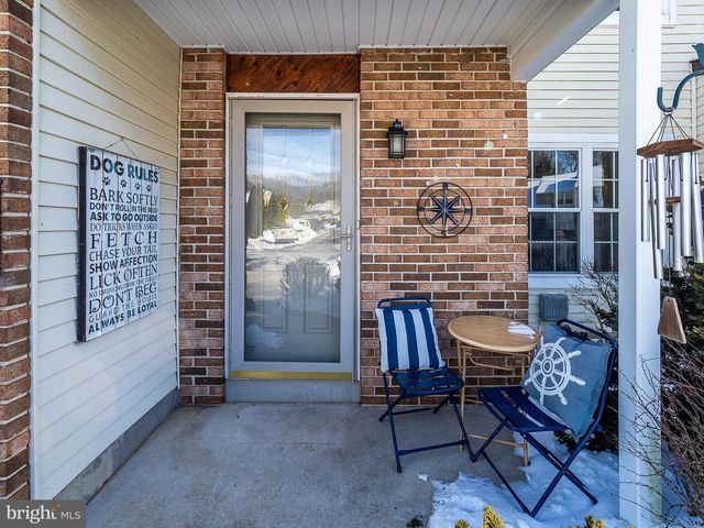 302 FOXWOOD LN, Marlton, NJ 08053