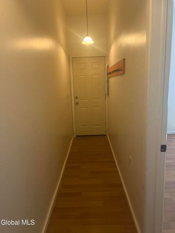 150 4th Street 6, Troy, NY 12180