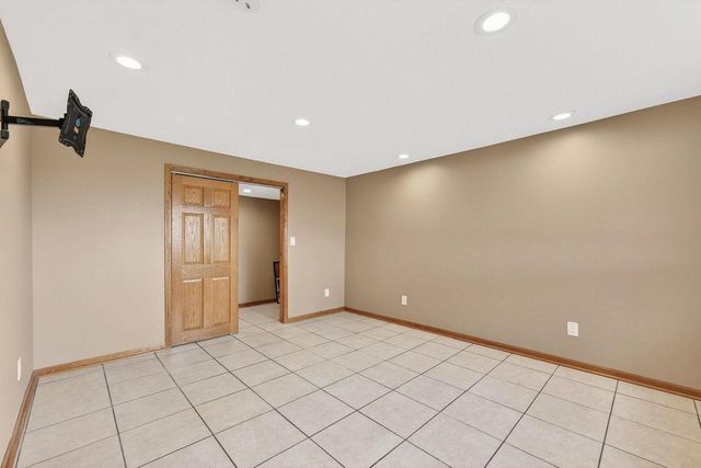 1303 Prominence Drive, Janesville, WI 53548