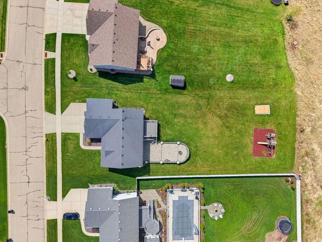1303 Prominence Drive, Janesville, WI 53548