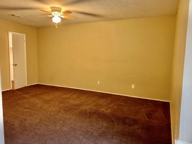 6834 Tara Drive, Richmond, TX 77469
