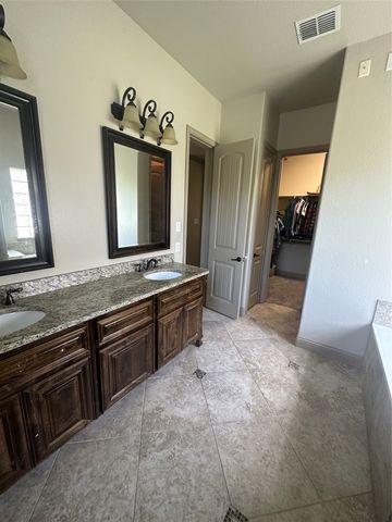 3809 brookridge Court, Bedford, TX 76021