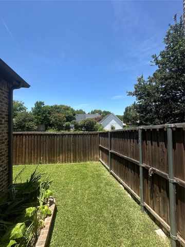 3809 brookridge Court, Bedford, TX 76021
