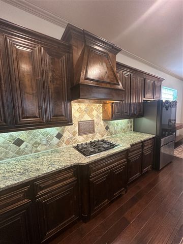 3809 brookridge Court, Bedford, TX 76021