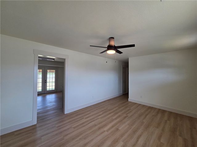 1305 Bishop Drive, Rogers, AR 72756