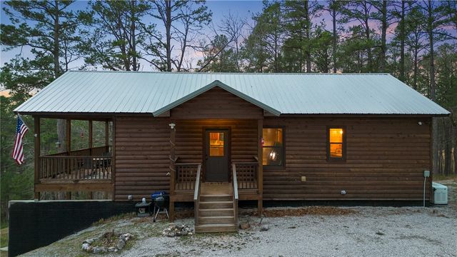 920 NC 3855, Hasty, AR 72640