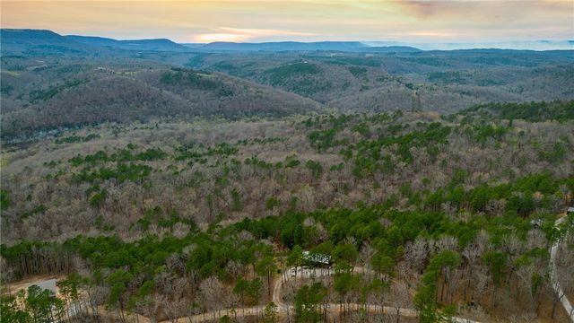 920 NC 3855, Hasty, AR 72640
