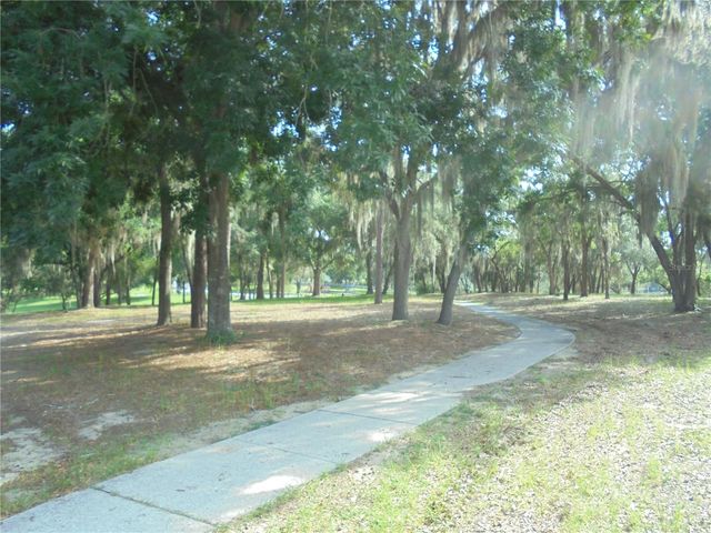 340 EMERALD ROAD, Ocala, FL 34472