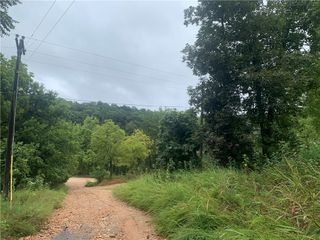 10635 Prairie Creek North Road, Rogers, AR 72756