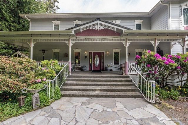 397 Monterra Drive, Port Angeles, WA 98362