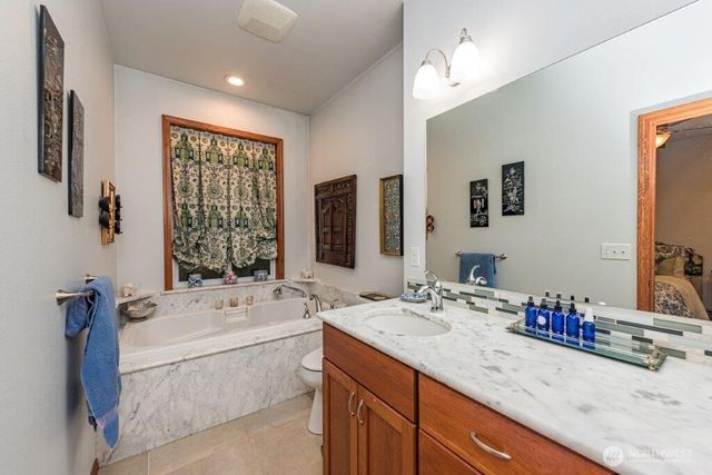 397 Monterra Drive, Port Angeles, WA 98362