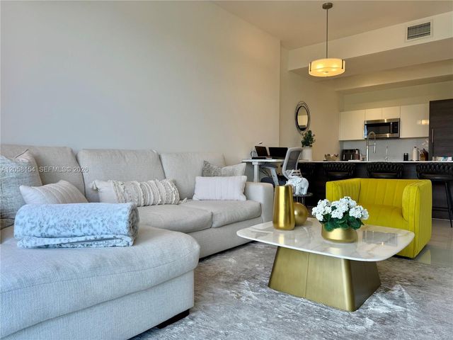 301 Altara Ave 418, Coral Gables, FL 33146