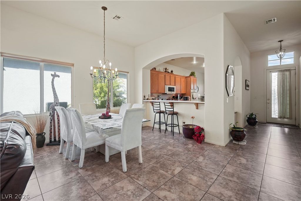 10049 Claverton Court, Las Vegas, NV 89148 — photo 5
