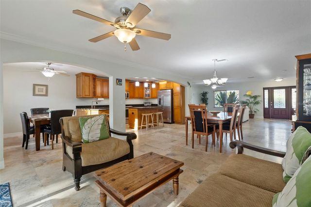 6454 BEECHWOOD AVENUE, Sarasota, FL 34231