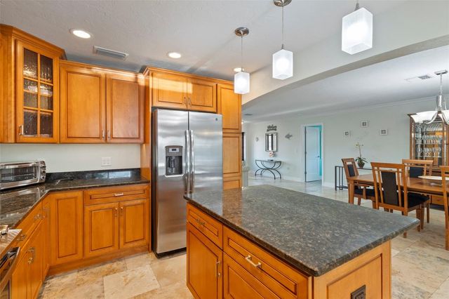 6454 BEECHWOOD AVENUE, Sarasota, FL 34231