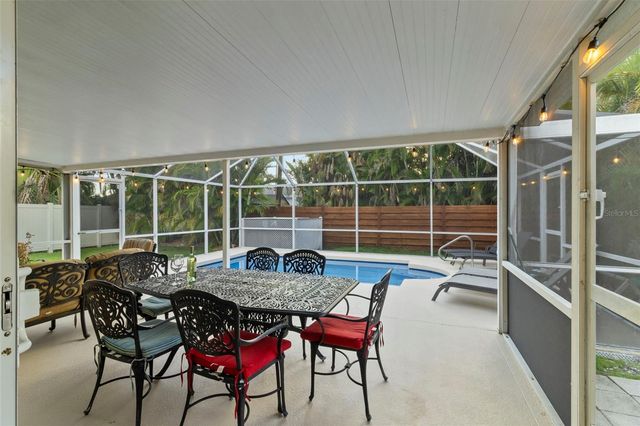 6454 BEECHWOOD AVENUE, Sarasota, FL 34231