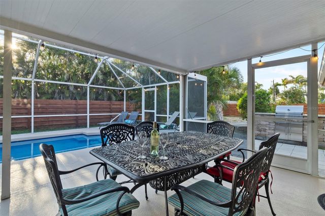 6454 BEECHWOOD AVENUE, Sarasota, FL 34231