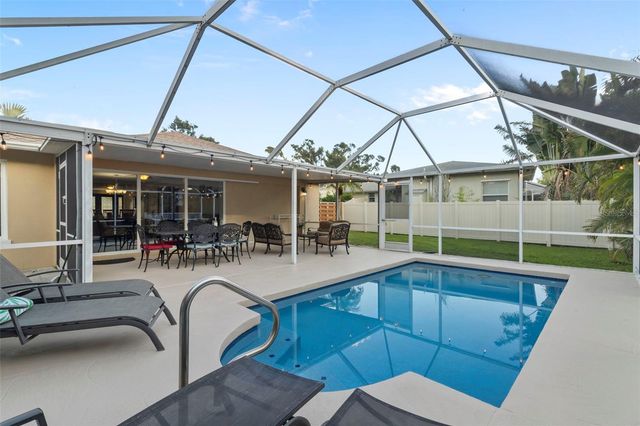 6454 BEECHWOOD AVENUE, Sarasota, FL 34231