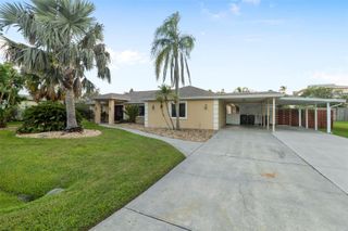 6454 BEECHWOOD AVENUE, Sarasota, FL 34231
