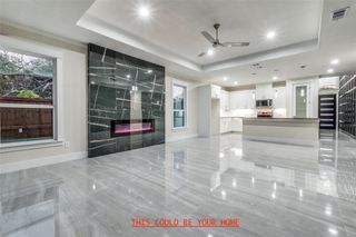 1963 Dennison Street, Dallas, TX 75212