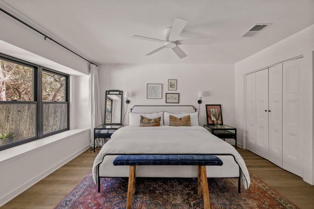 6012 La Naranja LN, Austin, TX 78749