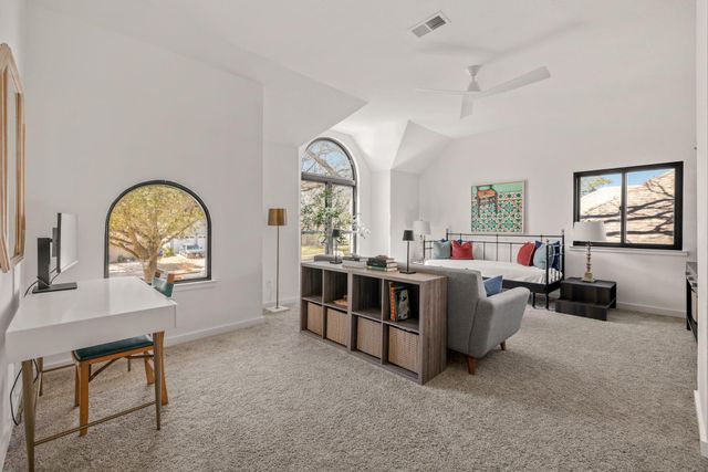 6012 La Naranja LN, Austin, TX 78749