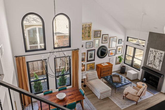 6012 La Naranja LN, Austin, TX 78749