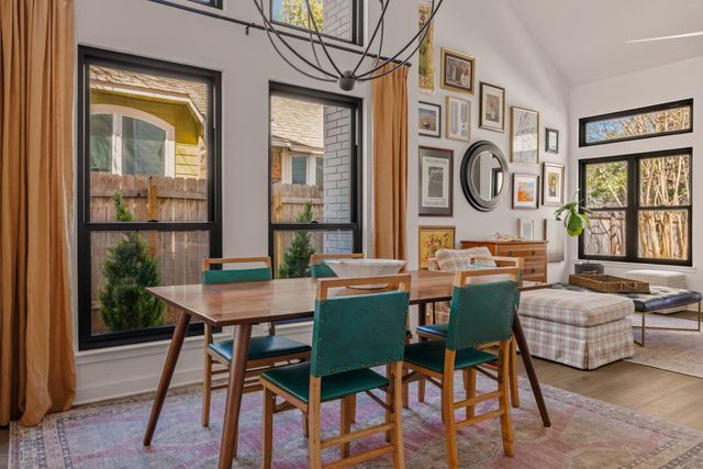 6012 La Naranja LN, Austin, TX 78749