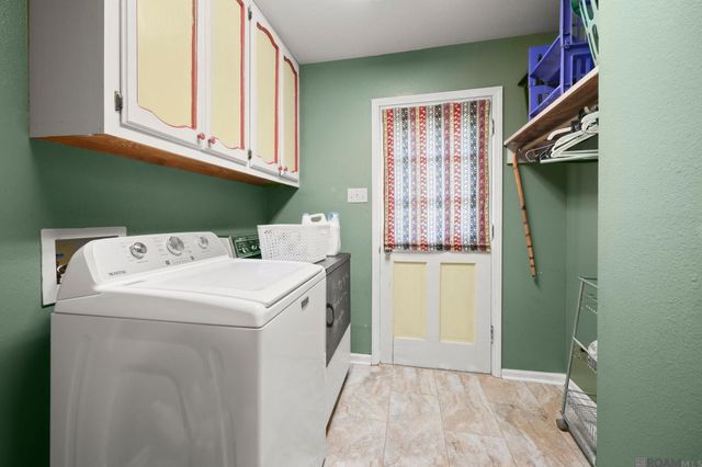 21915 Machost Rd, Zachary, LA 70791