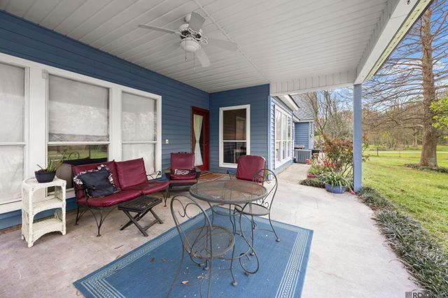 21915 Machost Rd, Zachary, LA 70791