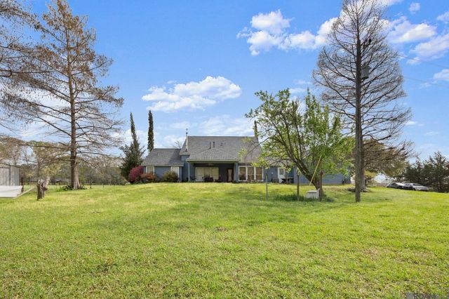 21915 Machost Rd, Zachary, LA 70791