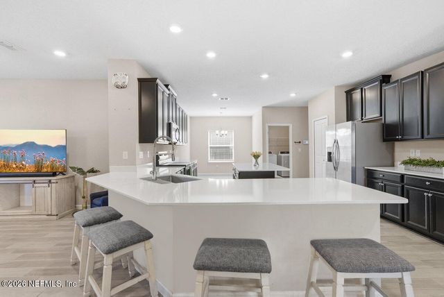 9644 LOVAGE Lane, Jacksonville, FL 32219