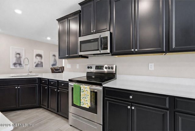 9644 LOVAGE Lane, Jacksonville, FL 32219