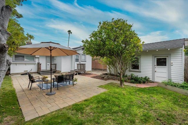 207 2nd Avenue, Santa Cruz, CA 95062