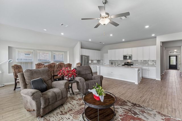 1416 NICHOLAS PARK, Bulverde, TX 78163
