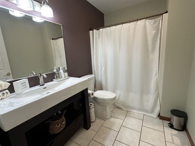 5682 Topanga Drive, Coloma, MI 49038