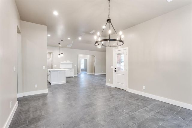 3146 N Henney Road, Choctaw, OK 73020