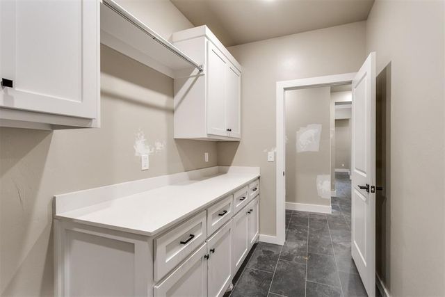3146 N Henney Road, Choctaw, OK 73020