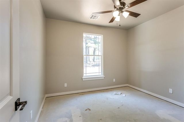 3146 N Henney Road, Choctaw, OK 73020