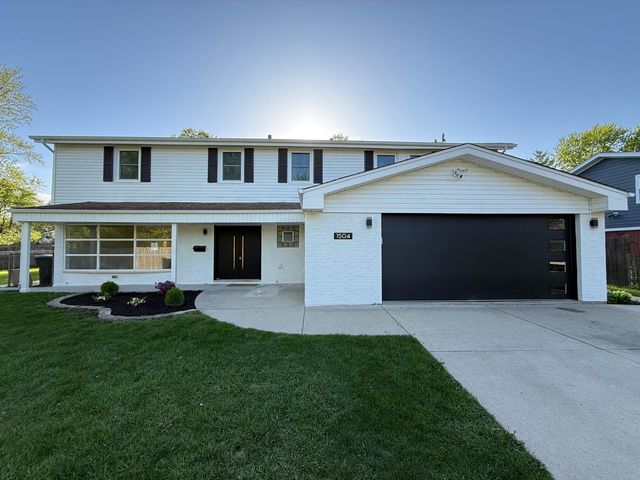 1504 Pfingsten Road, Glenview, IL 60025