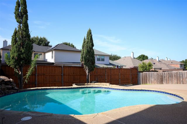 9761 Hickory Street, Frisco, TX 75035