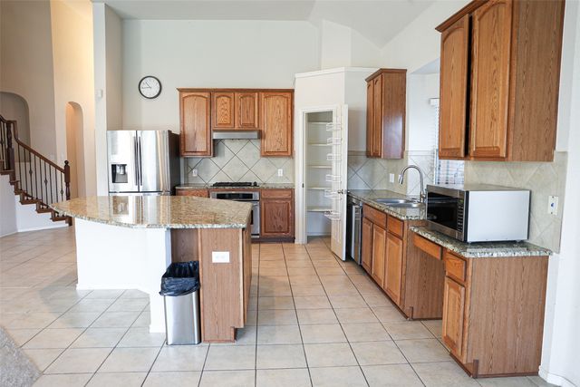 9761 Hickory Street, Frisco, TX 75035