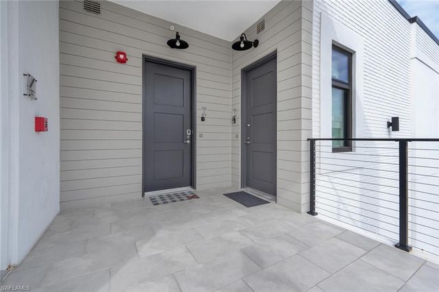 850 Central AVE 311, Naples, FL 34102