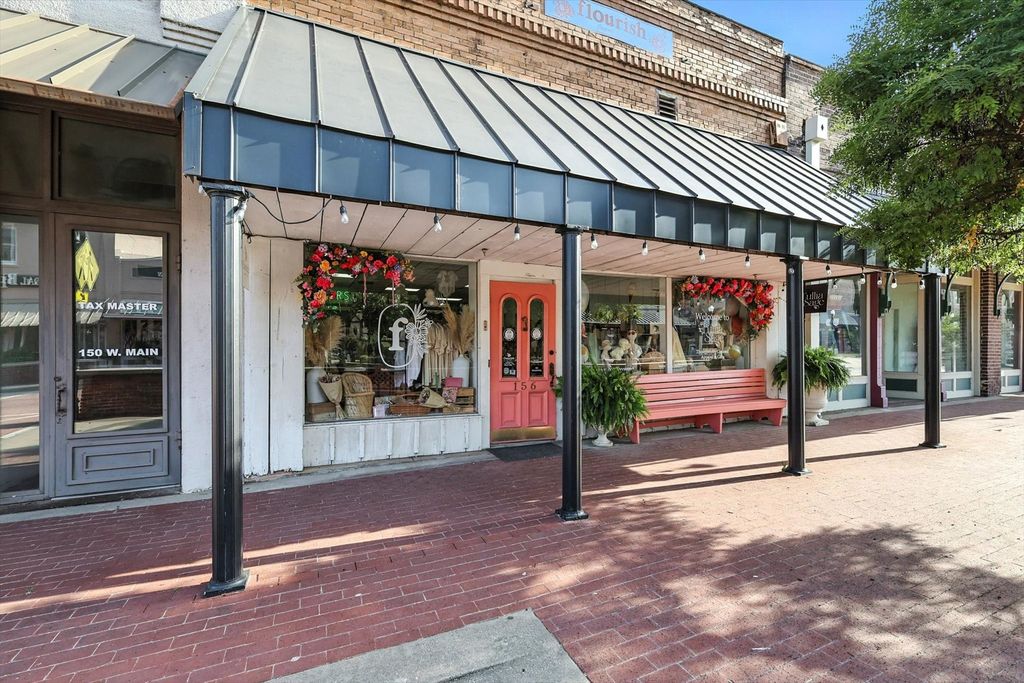 156 W Main Street, Lewisville, TX 75057