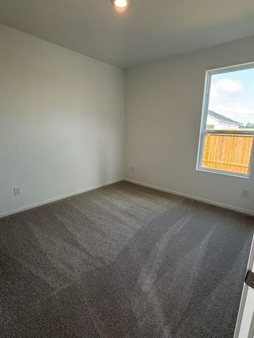 516 Robin Street, Angleton, TX 77515