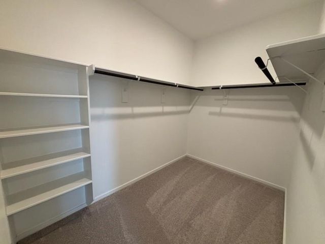 516 Robin Street, Angleton, TX 77515