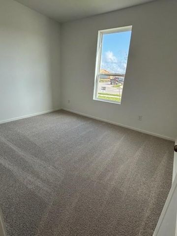 516 Robin Street, Angleton, TX 77515