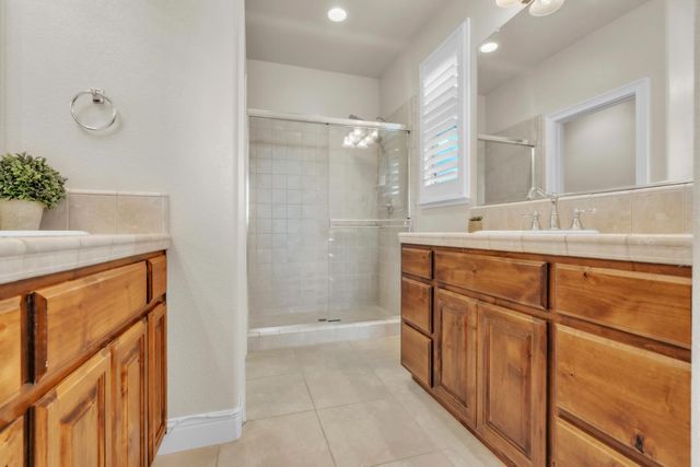 1639 Redmond Dr, Rocklin, CA 95765