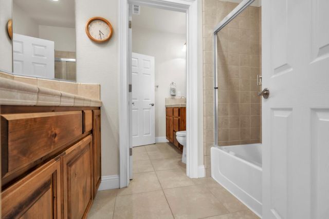 1639 Redmond Dr, Rocklin, CA 95765
