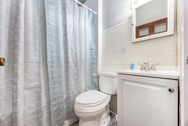 328 W 6th Street, Covington, KY 41011